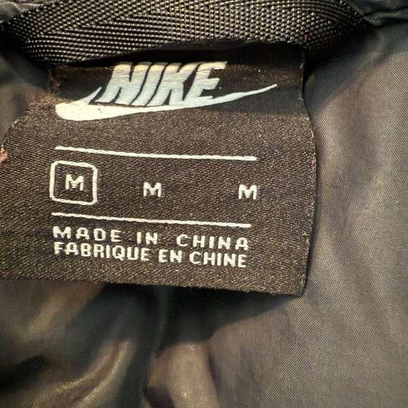 Nike Down Fill Bomber Jacket Twilight Marsh Black Coat - Picture 4 of 6